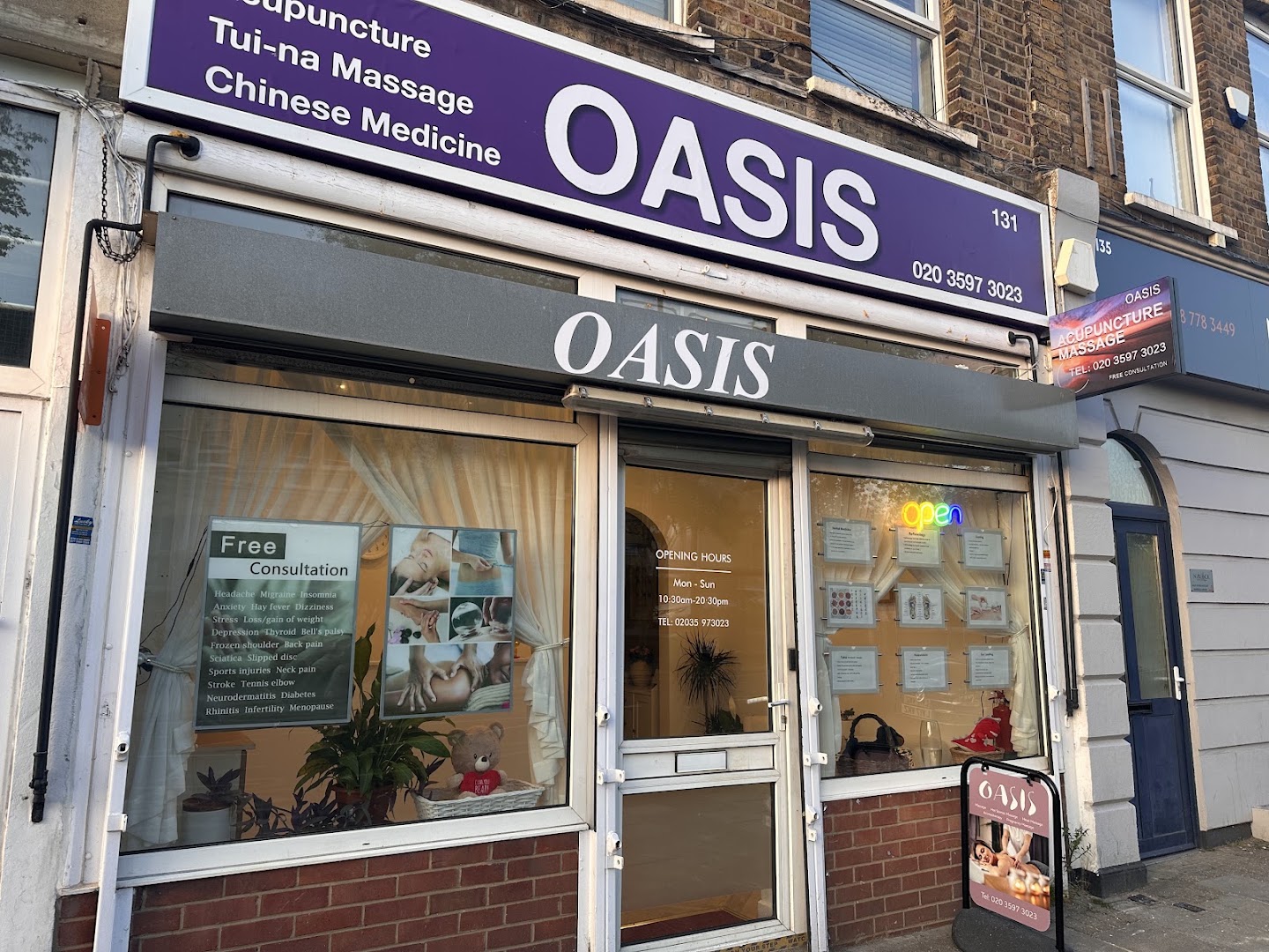 OASIS · Photos 3